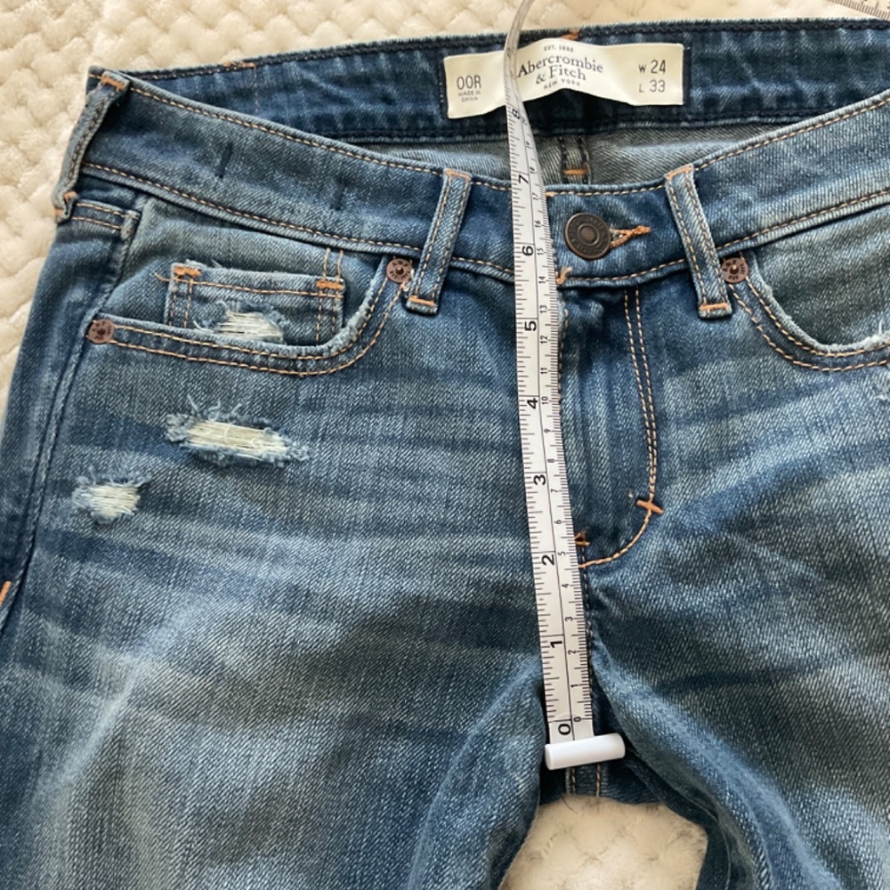 Abercrombie & Fitch Distressed Skinny Jeans - Dark Wash - Size 00/24 - Picture 10 of 12